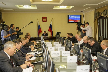 Медведев проводит совещание по нейтрализации террористов на Кавказе