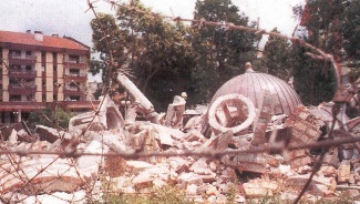 Разрушенный собор - Косово