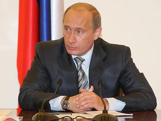 Путин ведет первое заседание президиума правительства