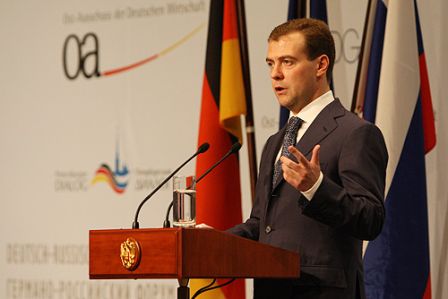 Медведев собирает европейский саммит